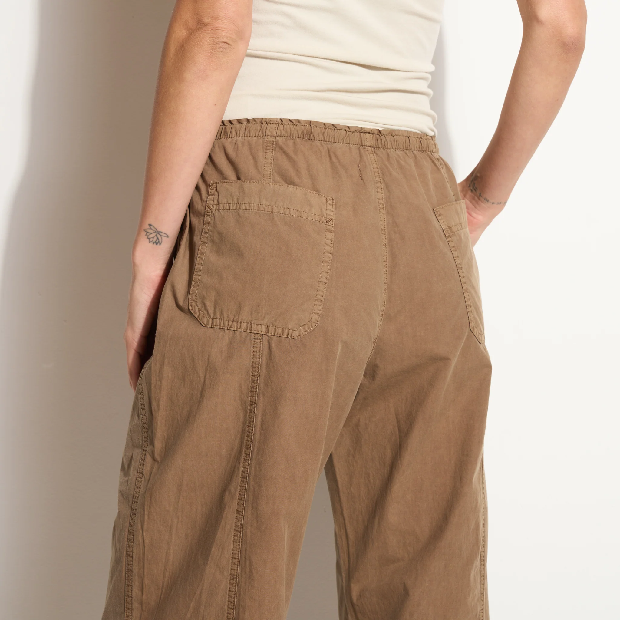 Eleanor Mid-Rise Poplin Pant - Image 4