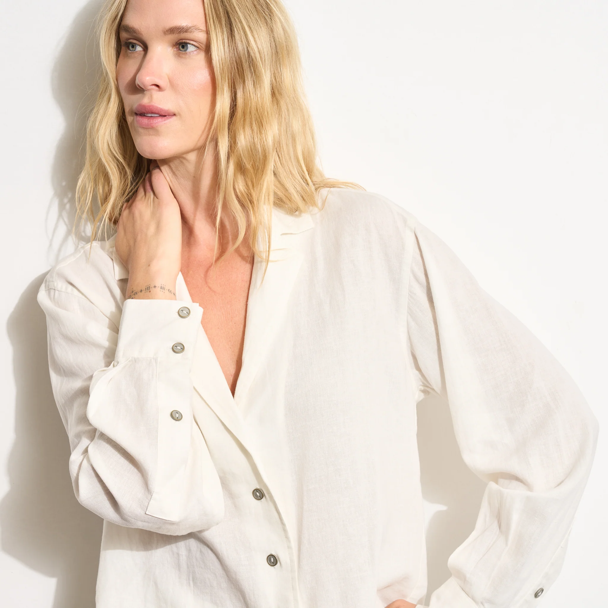 Hazel Long Sleeve Linen Camp Shirt - Image 3