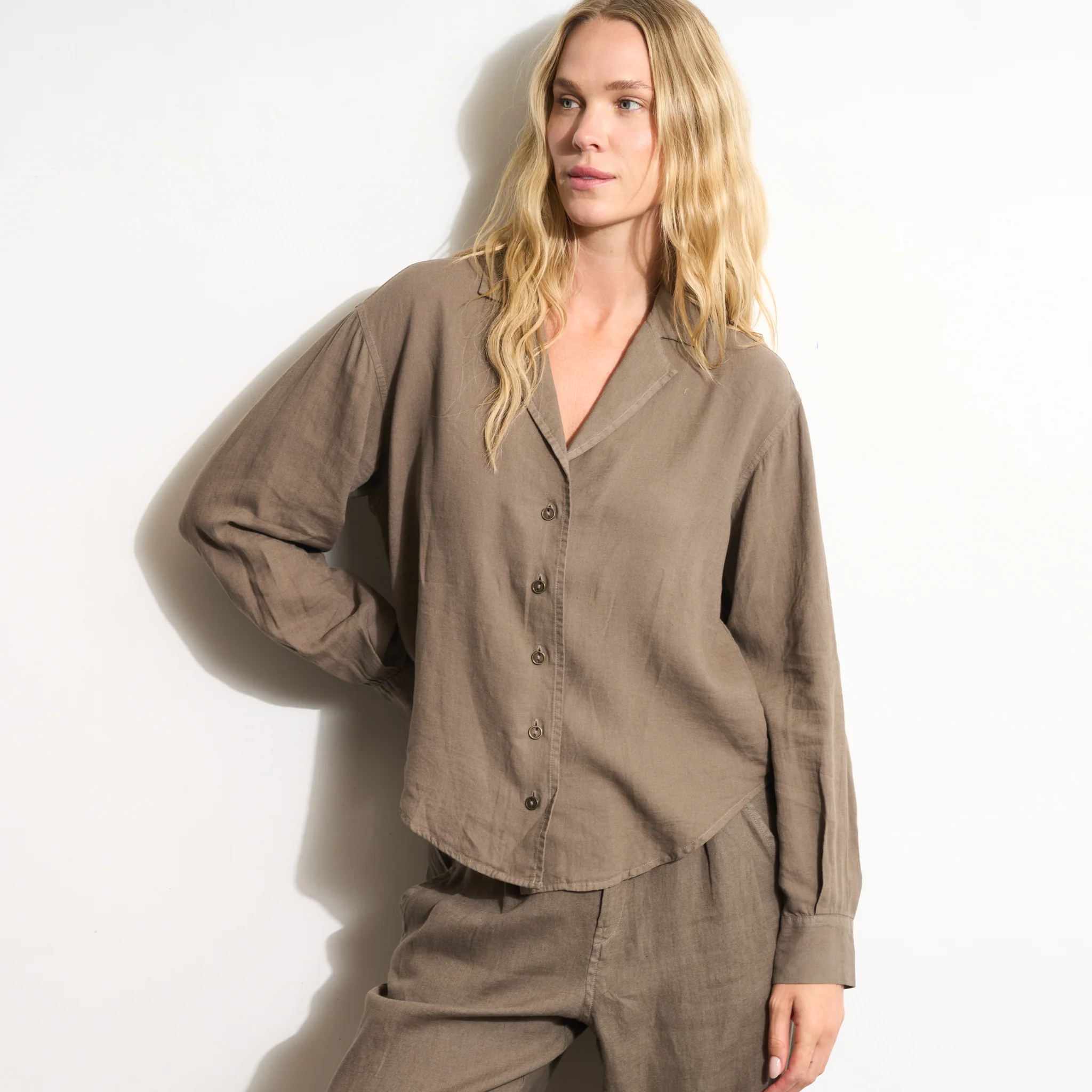 Hazel Long Sleeve Linen Camp Shirt - Image 6