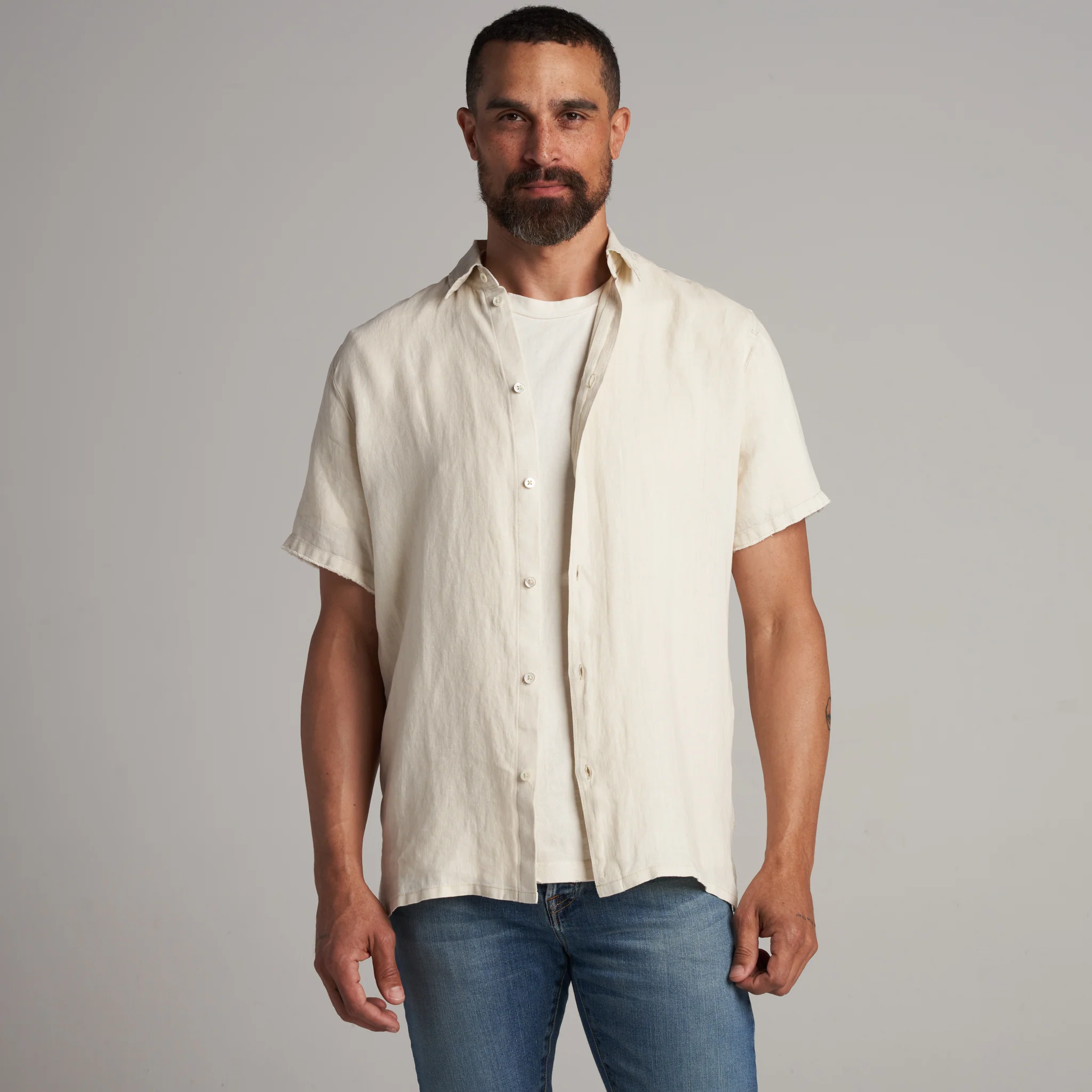 Lyons Short Sleeve Linen Shirt - Image 14