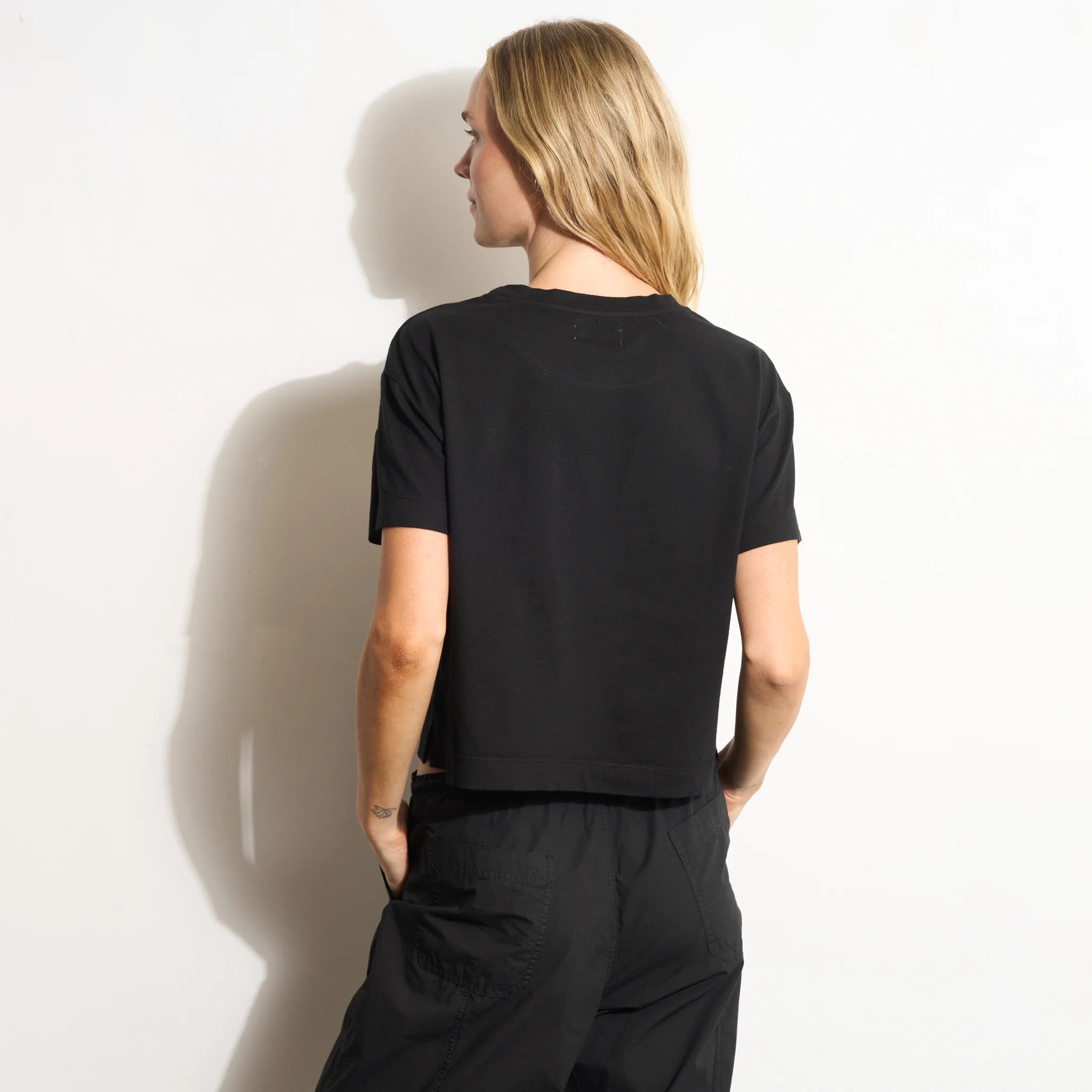 Reagan Short Sleeve Boyfriend Tee - Image 4