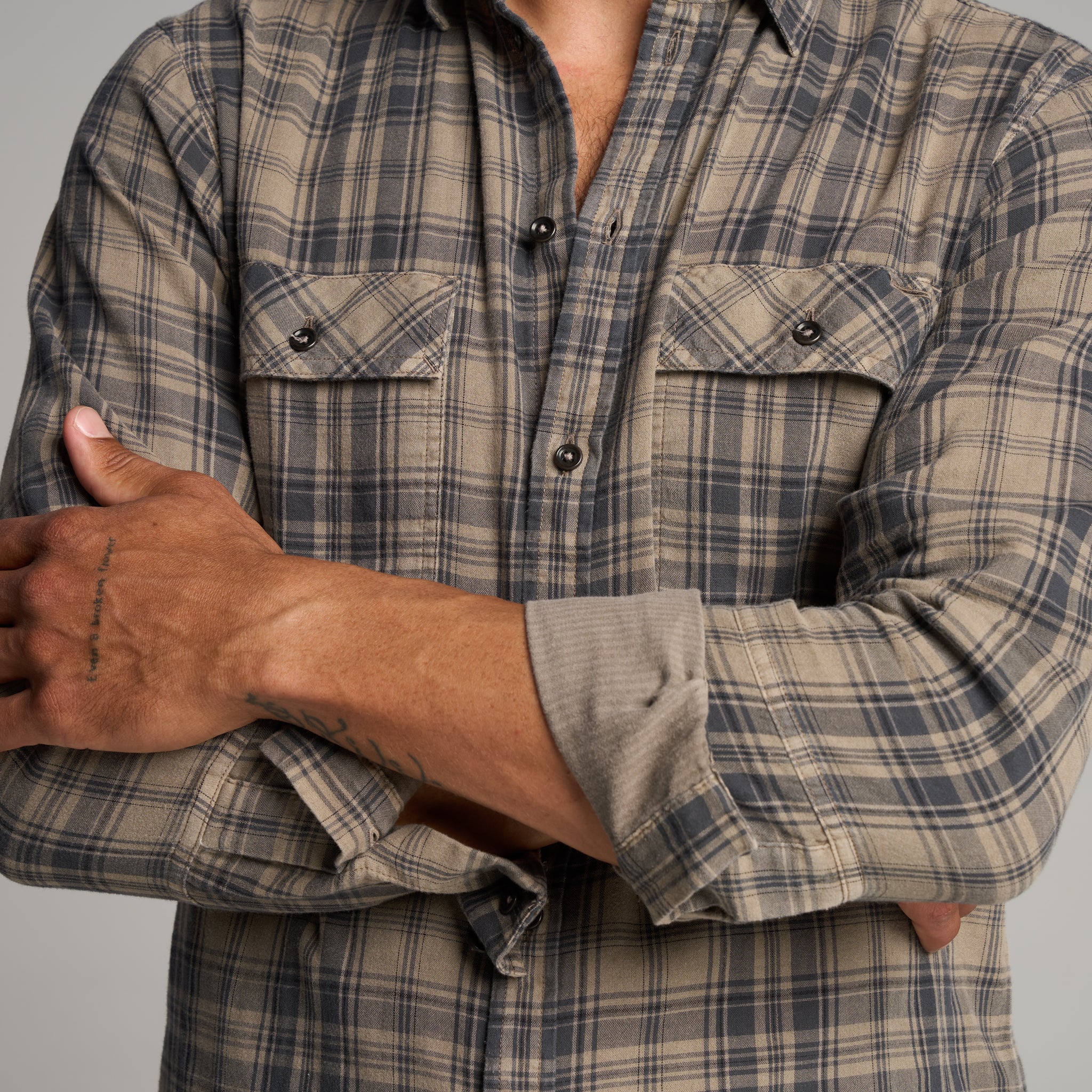 Redding Long Sleeve Plaid Shirt - Image 7