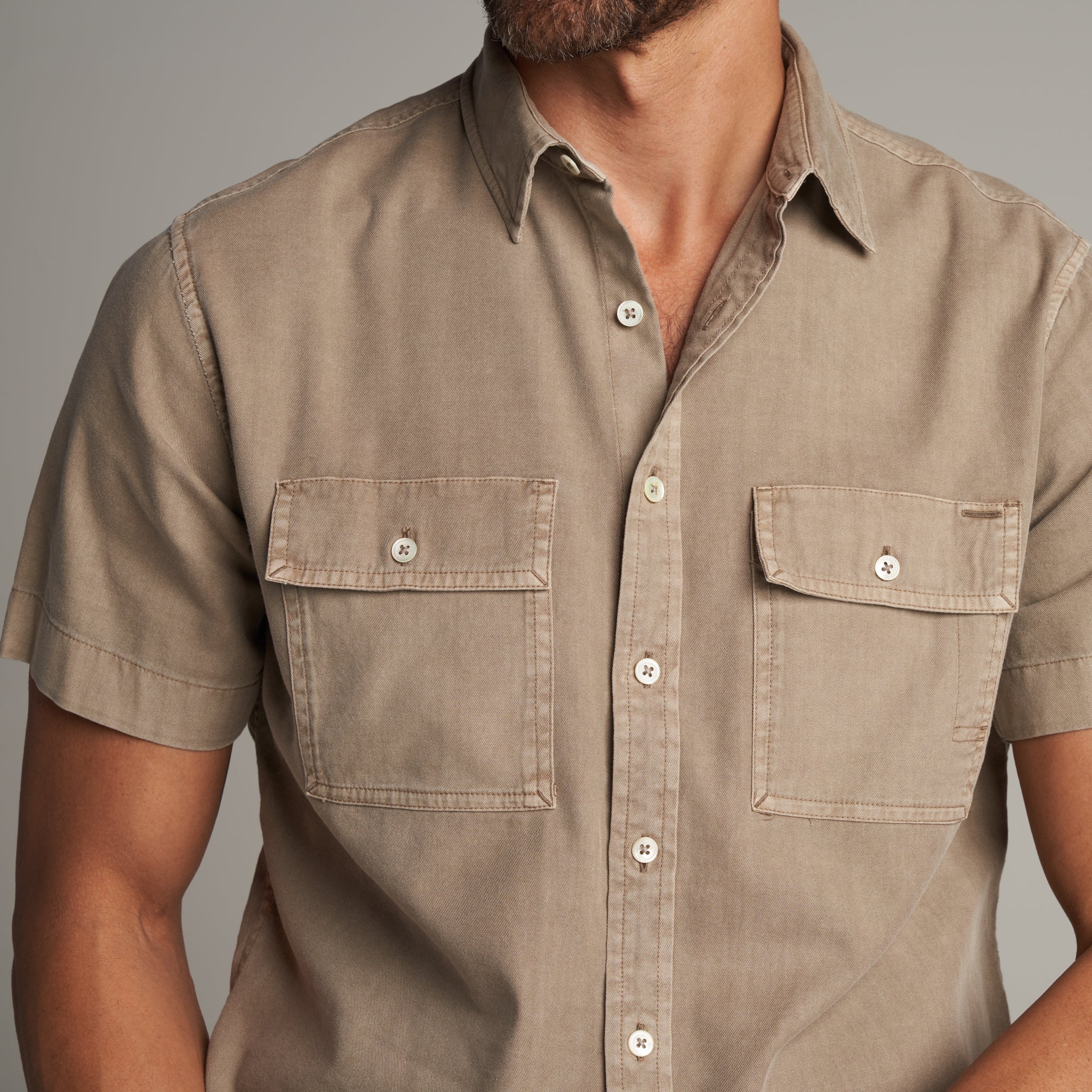 Riley Heritage Twill Short Sleeve Shirt - Image 15