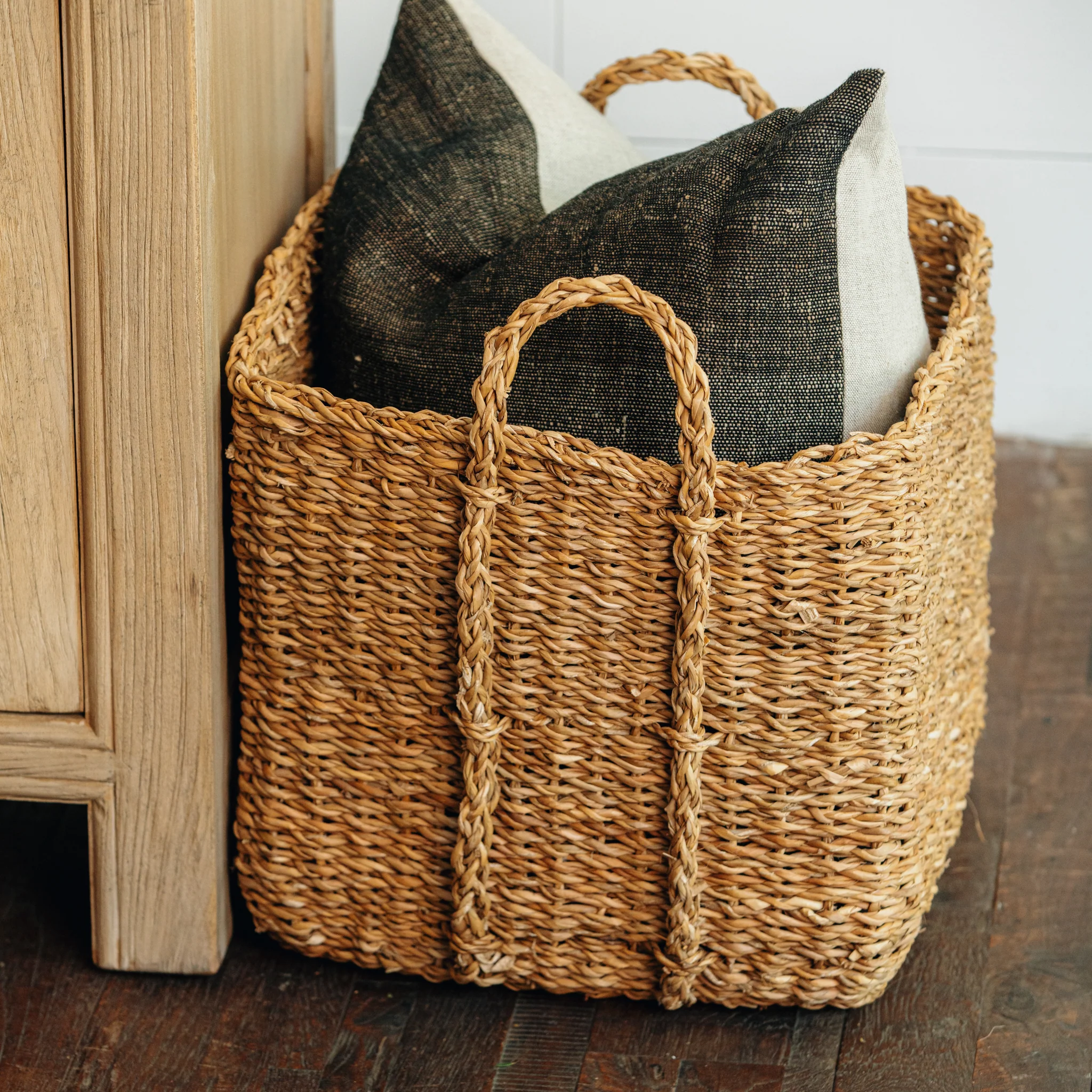 Square Seagrass Basket - Image 2